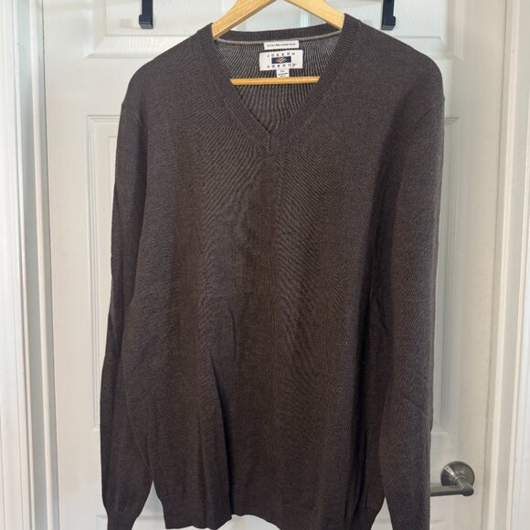 Joseph Abboud Merino Wool V-Neck Sweater – Espresso Brown (XL) - Picture 2 of 4